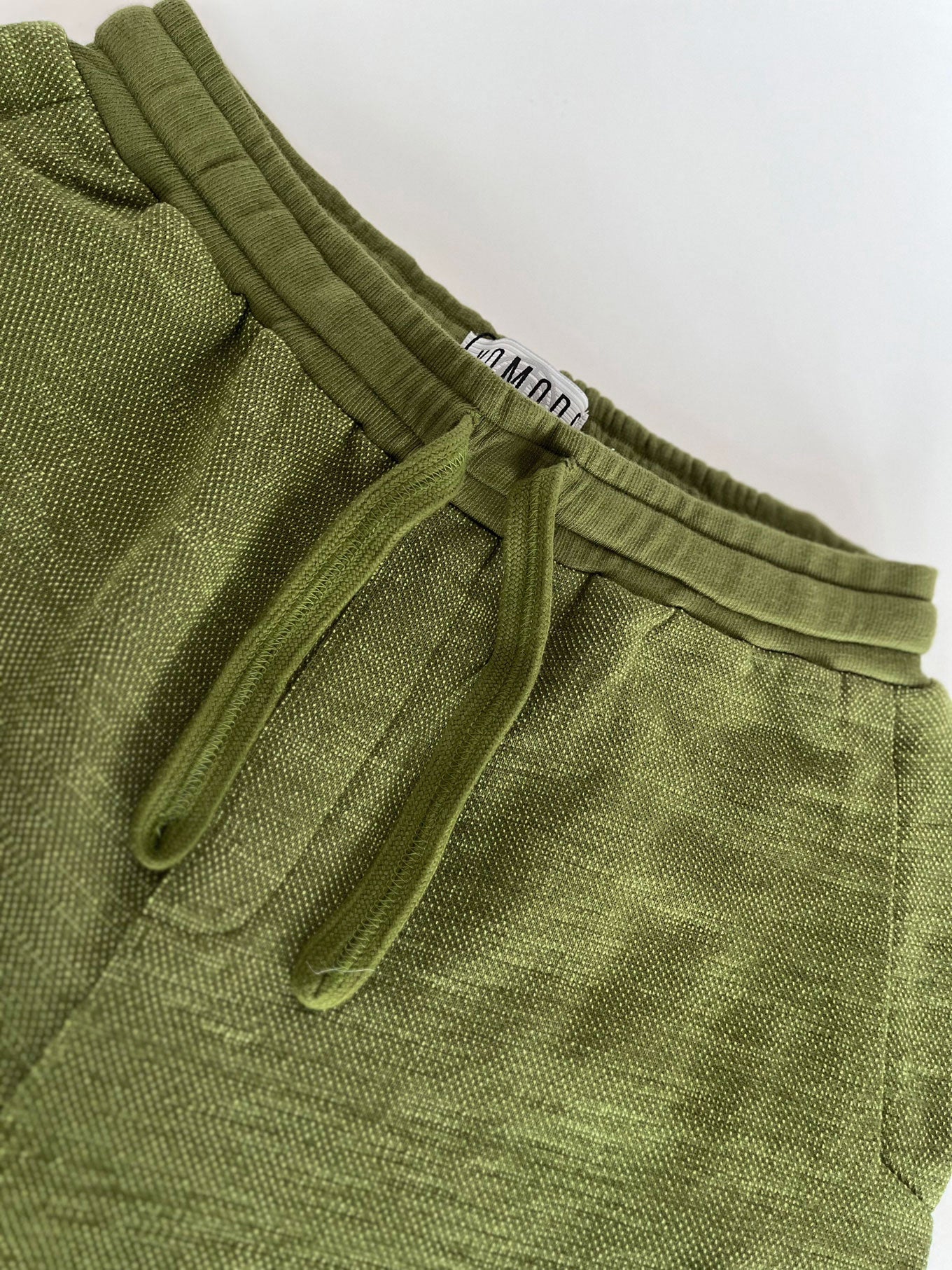CALUM - Organic cotton shorts - Green melange - Image 3