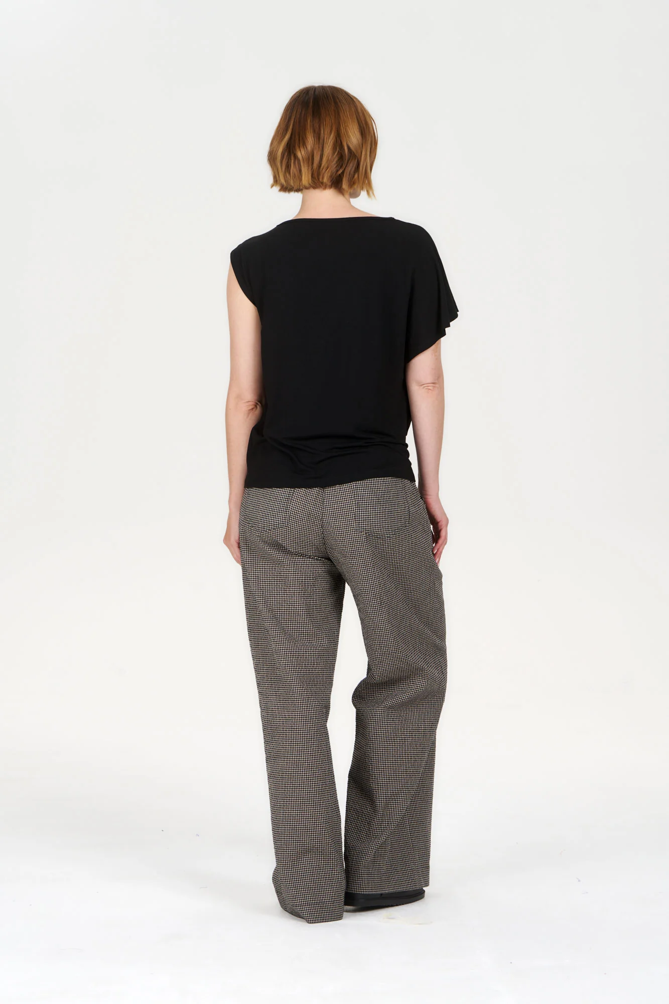CATE Modal Top - Black - Image 4