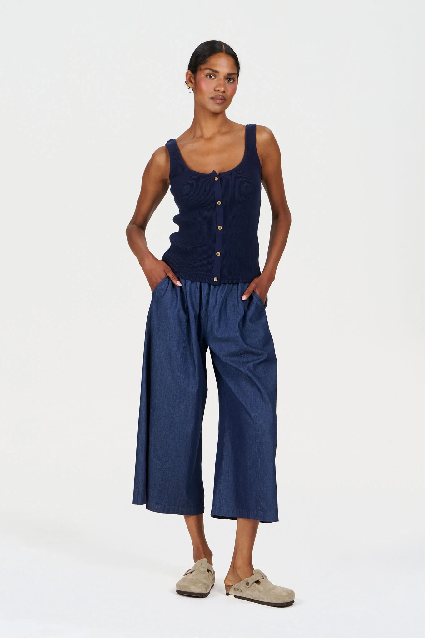 COVE Vest Organic Cotton Vest - Navy - Image 2