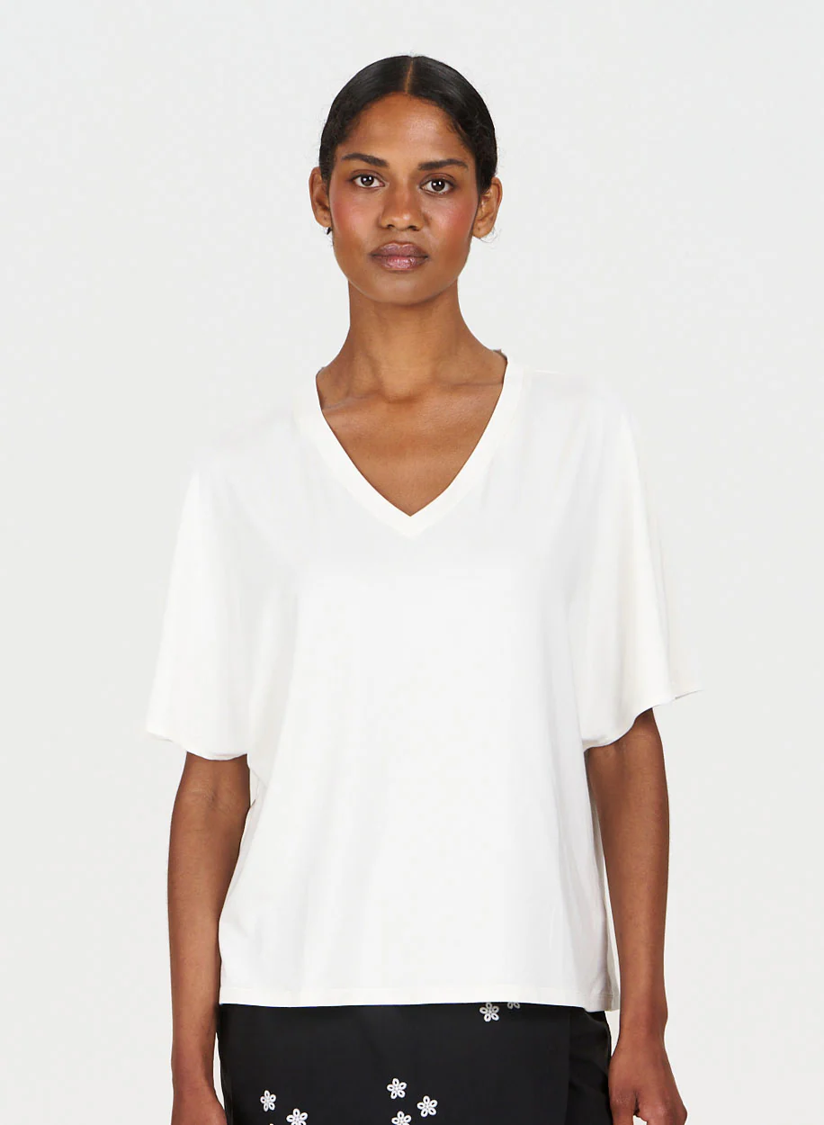 DHALIA Modal Tee - White - Image 3
