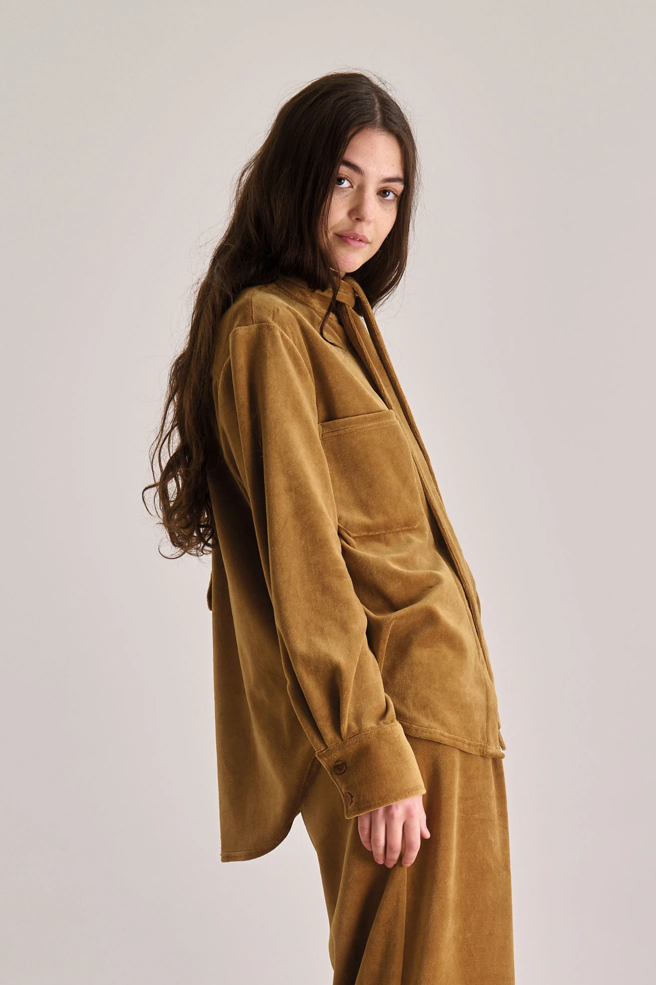 FORD Velvet Top - Olive - Image 4