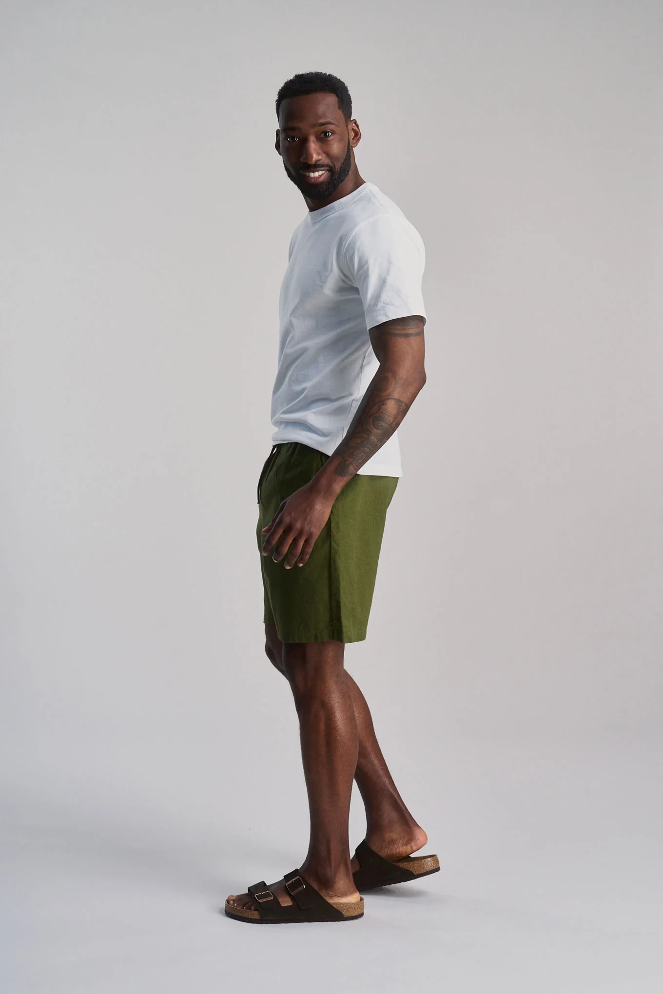 JERRY - Organic Linen Cotton Shorts - Khaki - Image 4