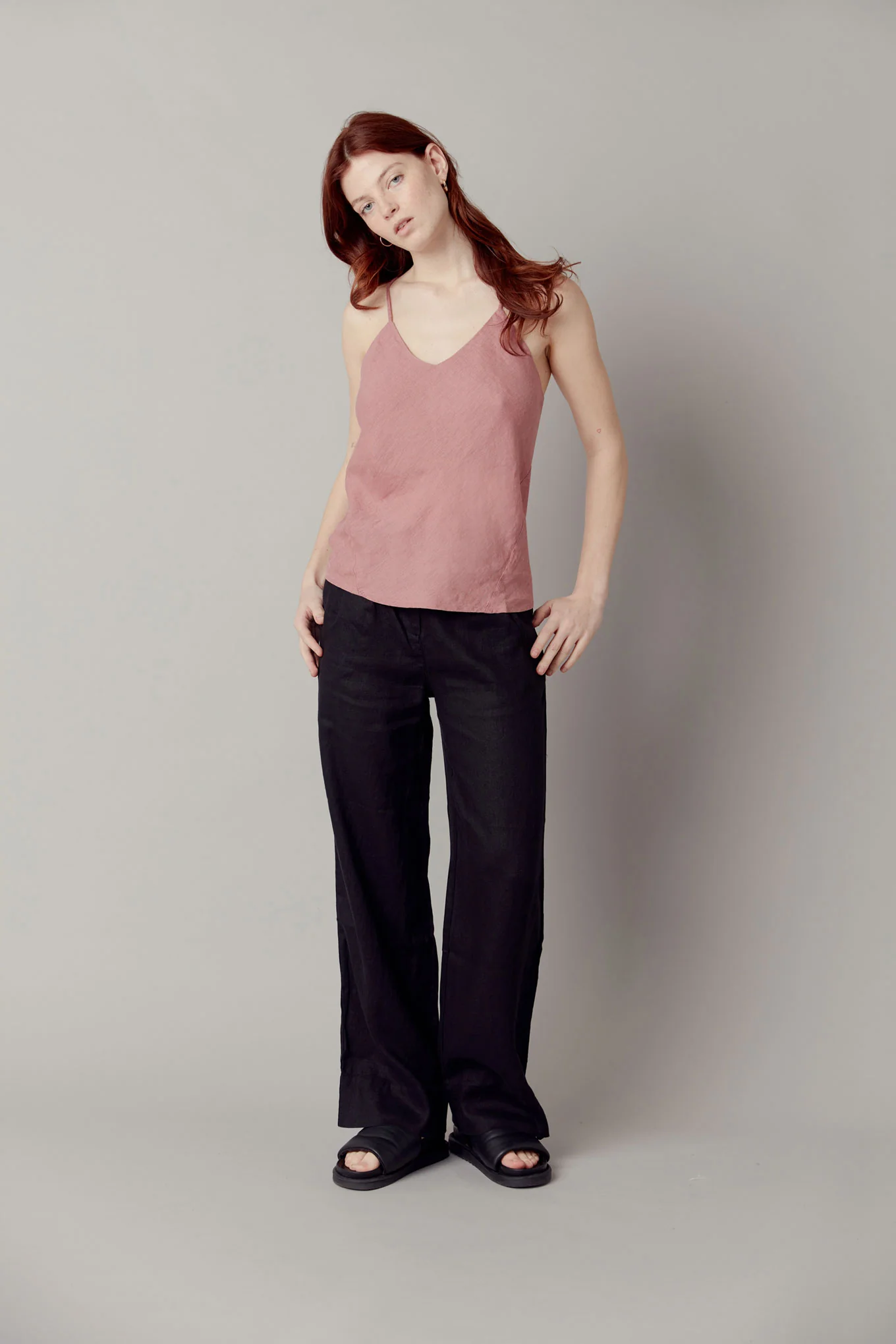 LION Organic Linen Trousers - Black - Image 4
