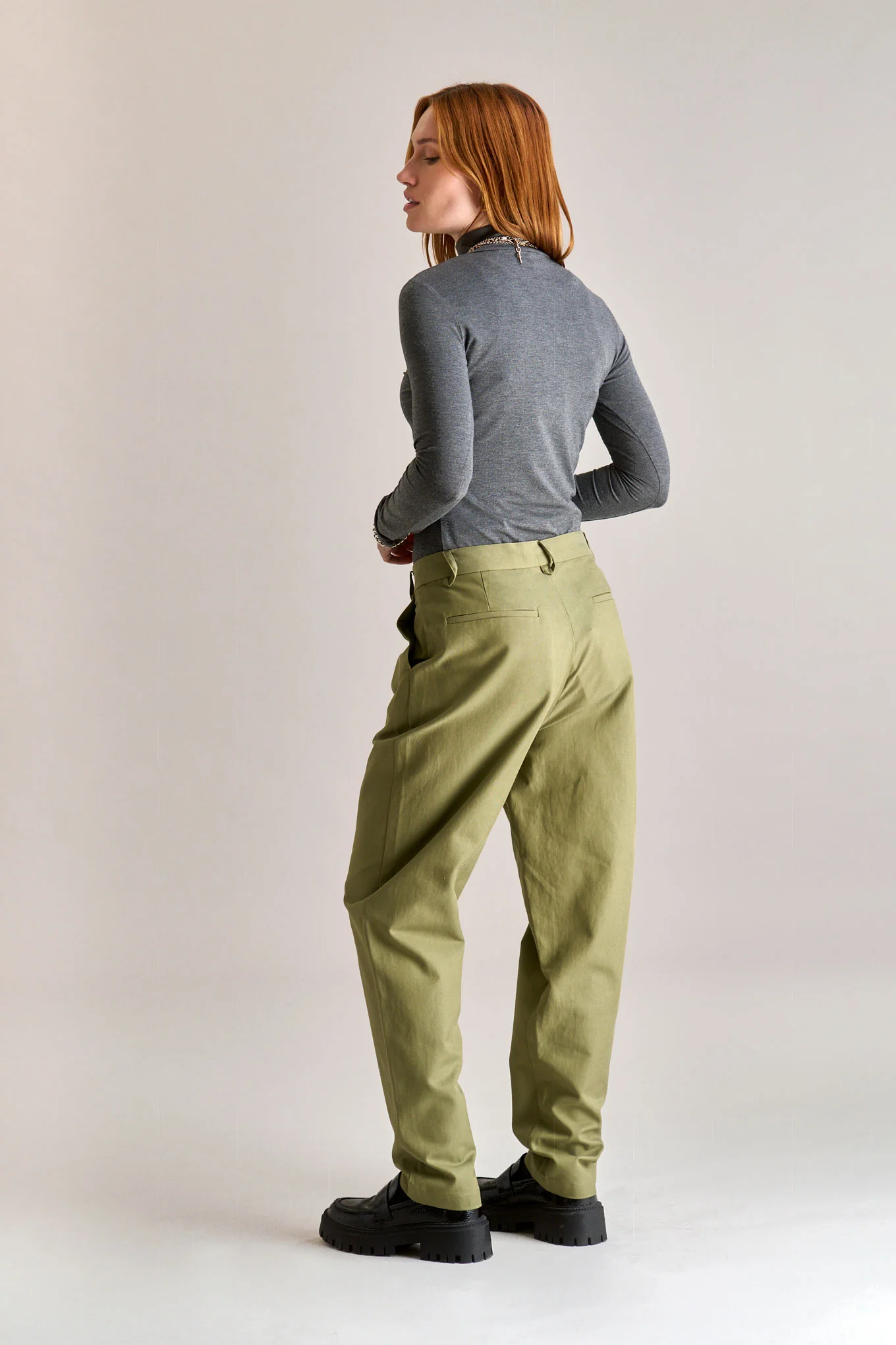 LYLA Cotton Tencel Trouser - Olive - Image 3