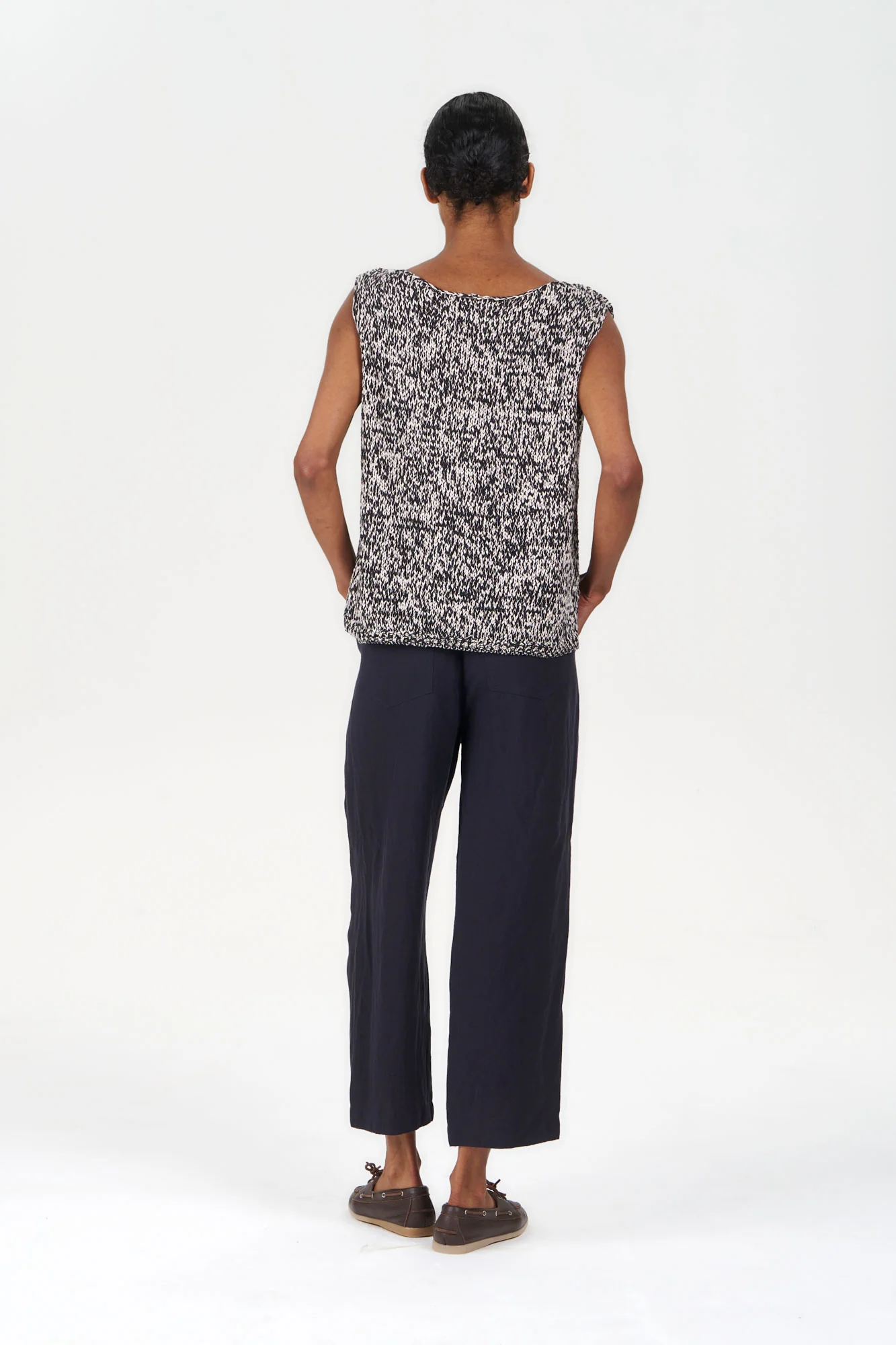 OLIVE Tencel Linen Trouser - Navy - Image 4