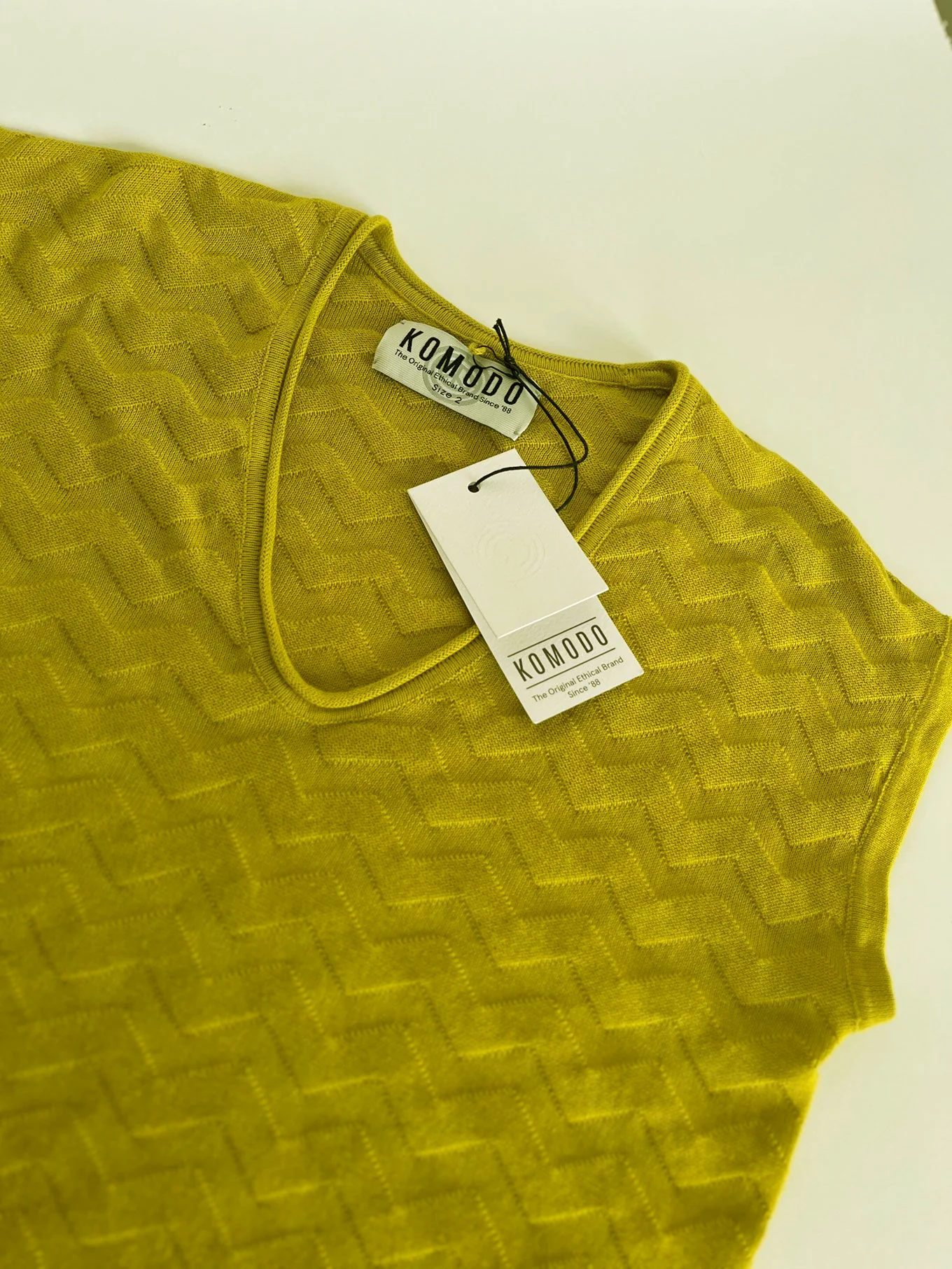 POLLY Organic Cotton Vest - Sap Green - Image 2