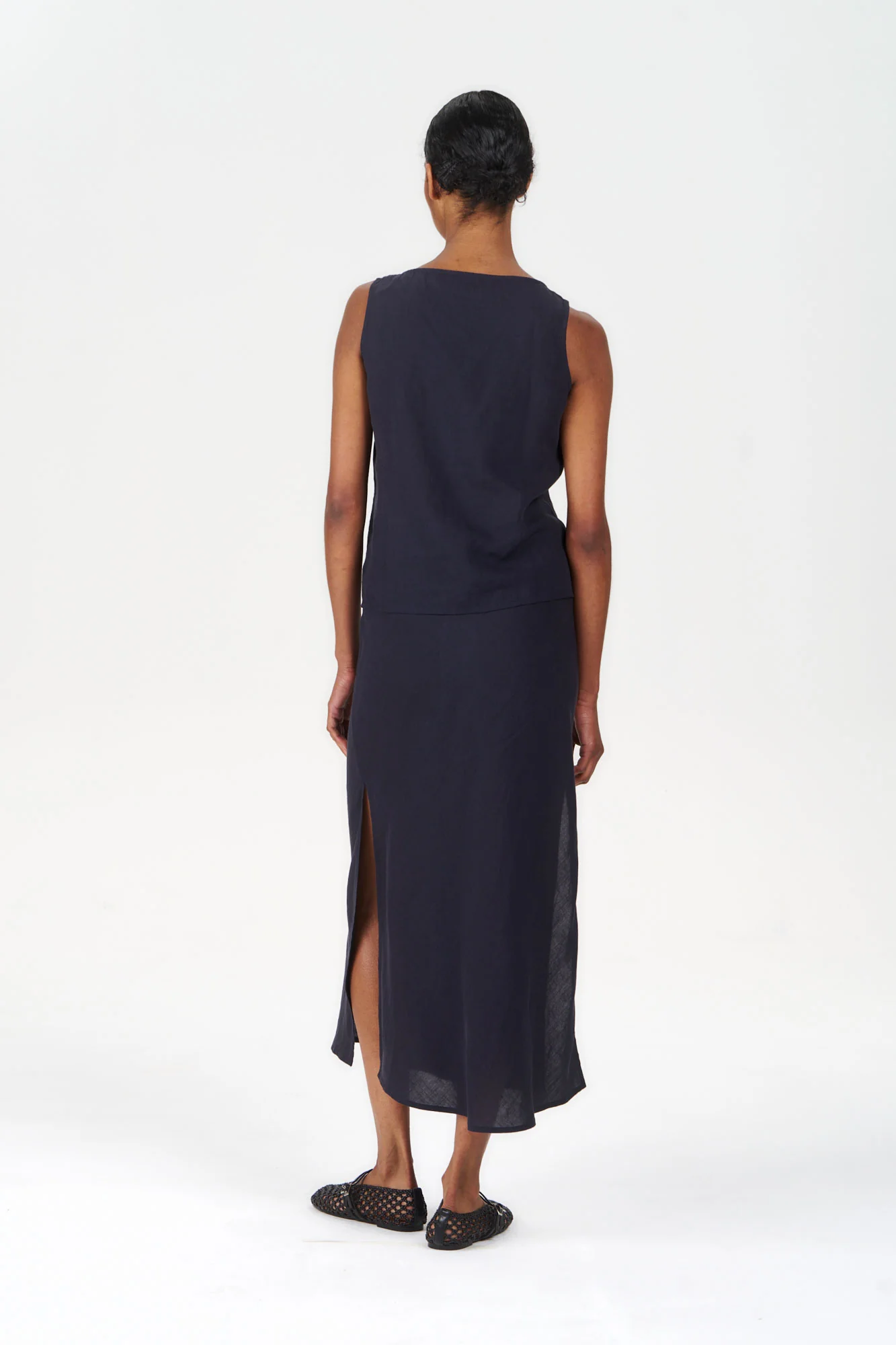 RAY Tencel Linen Skirt - Navy - Image 5