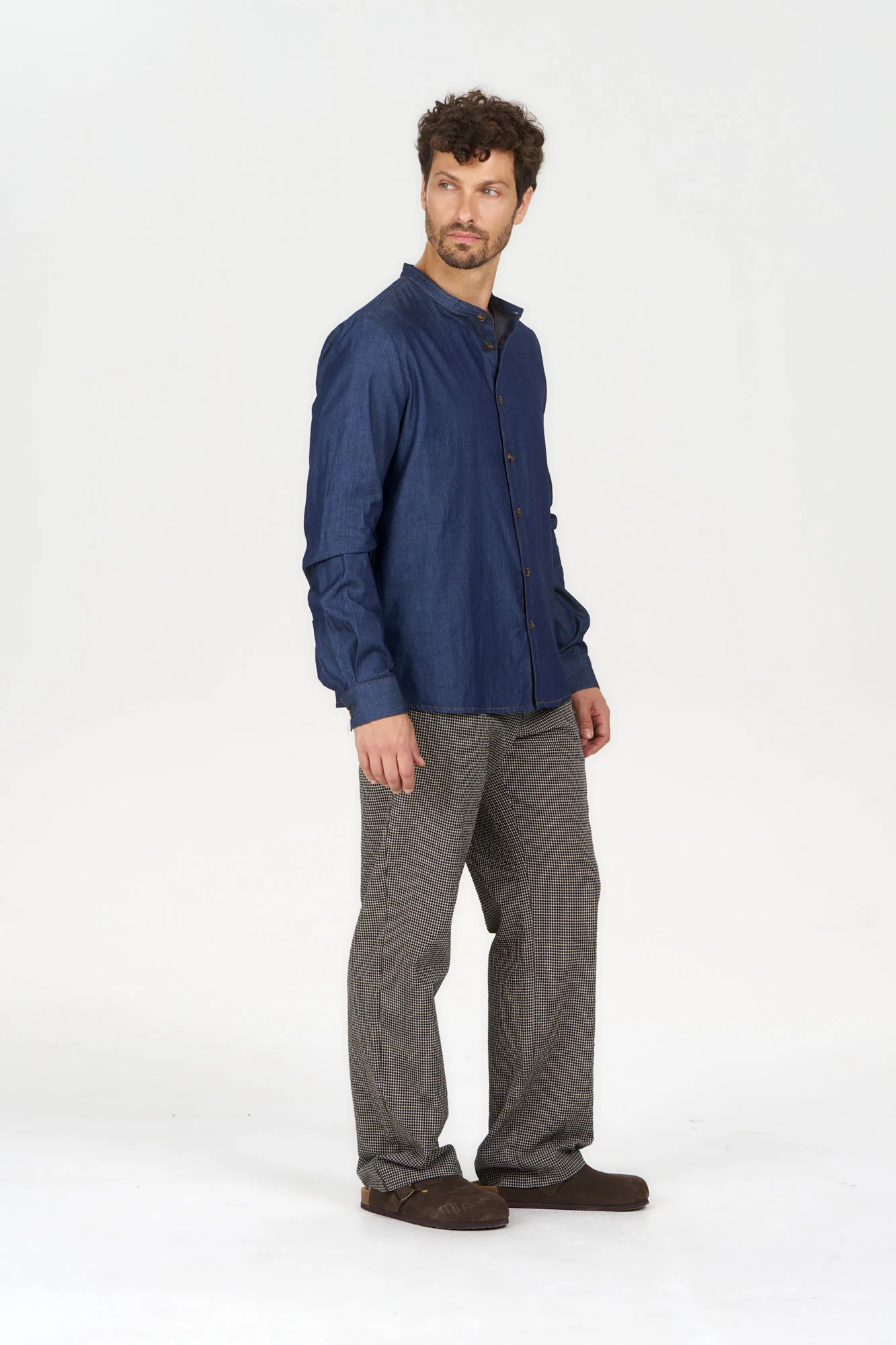 ROBBIE Organic Cotton Chambray Shirt - Image 5