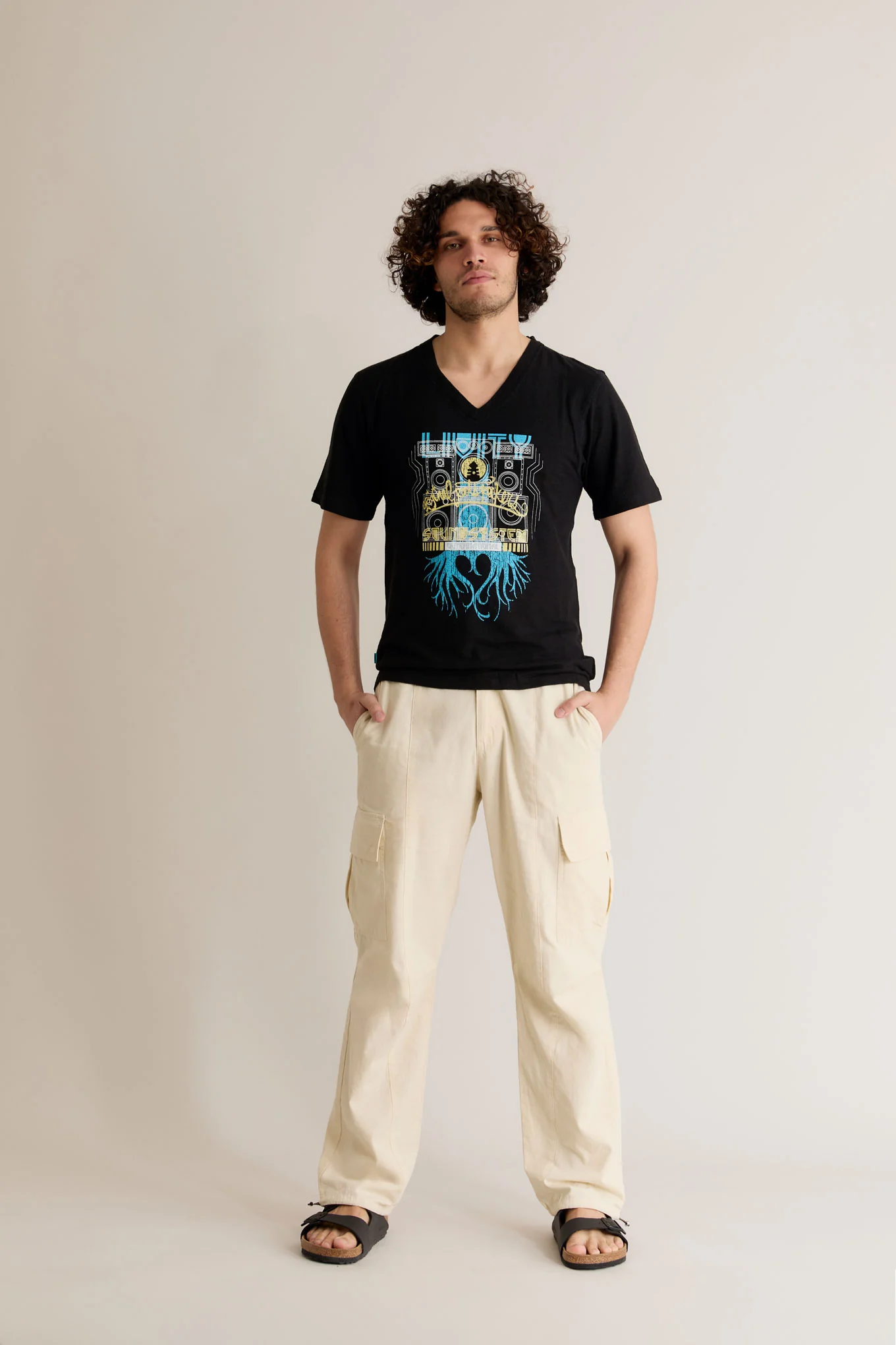 ROOTS ROCKERS - Hemp V-Nack Tee by LIVITY Black - Image 3
