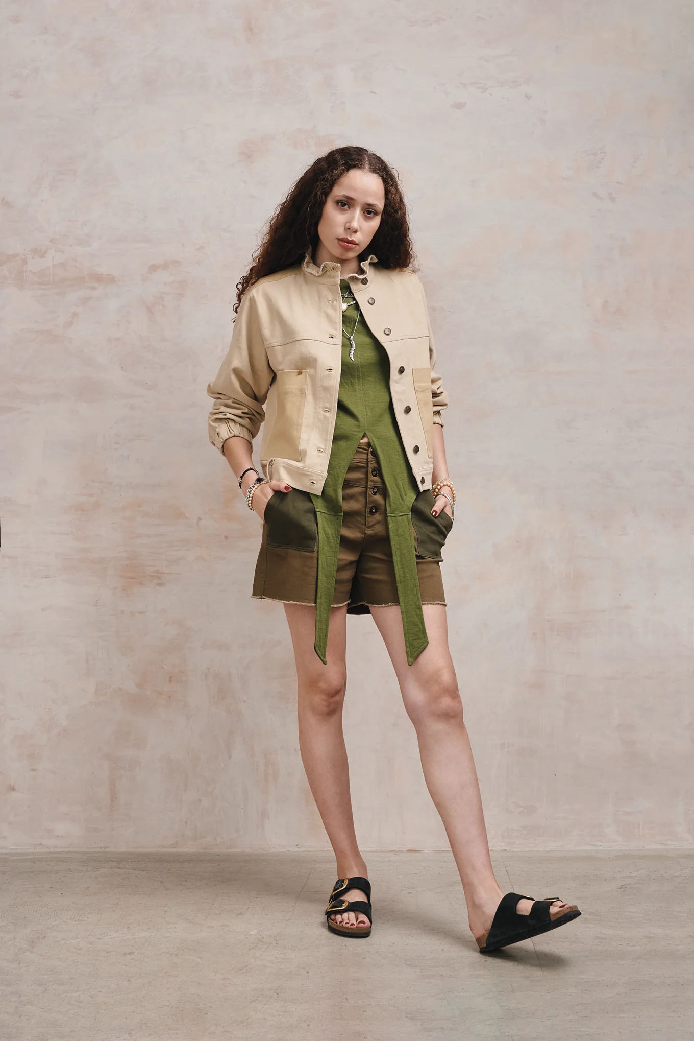 RUFFLE - Organic Cotton Jacket - Dark Sand - Image 3