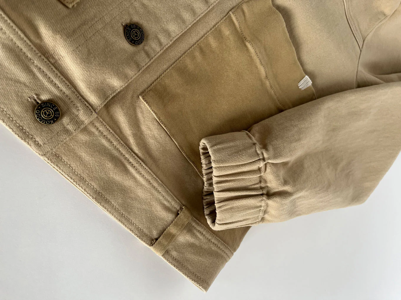 RUFFLE - Organic Cotton Jacket - Dark Sand - Image 5