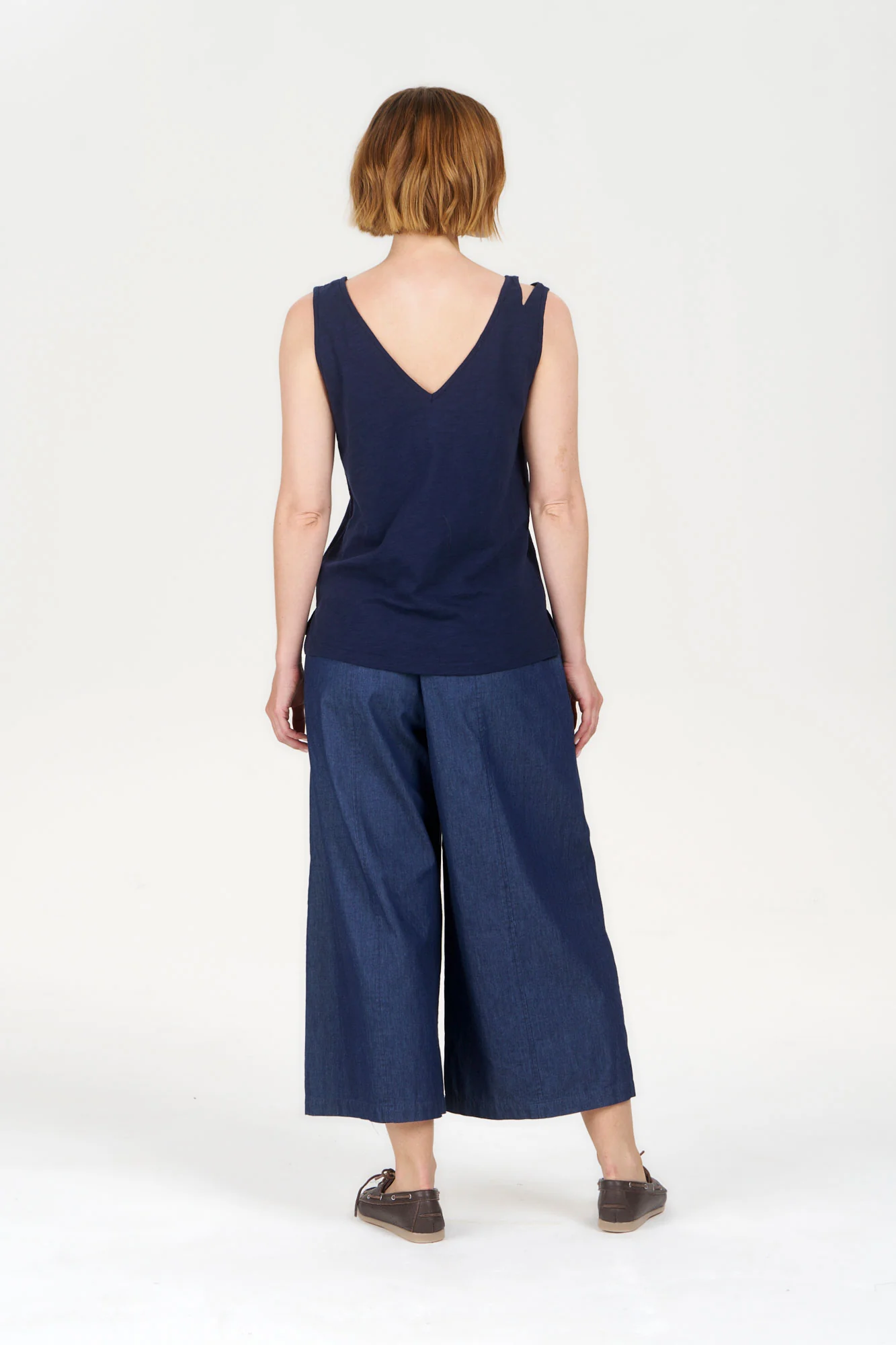SANDER Organic Ramie Cotton Vest - navy - Image 5