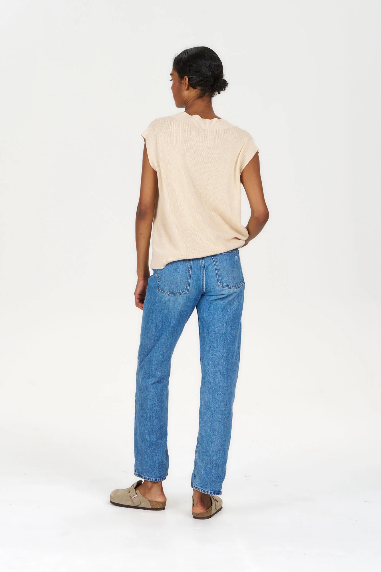 SANDER Organic Ramie Cotton Vest - Sand - Image 4