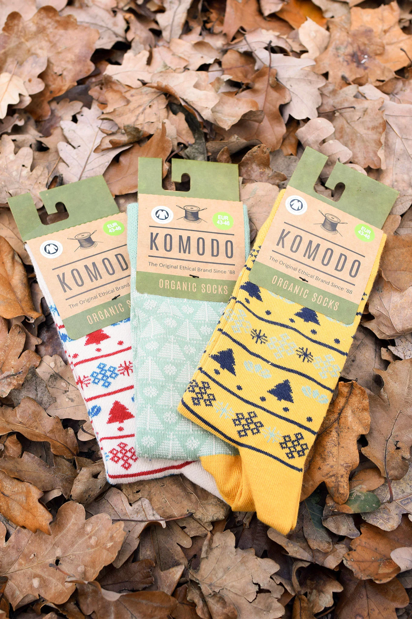 XMAS TREES Mens Triple Pack - GOTS Organic Cotton Socks - Image 3